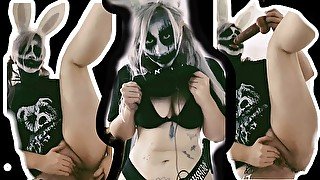 Hardcore Heavy-Metal Bunny rides her vibrator and fucks herself up against a wall (spanking)