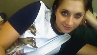 Blue eyed teen with nice round tits masturbates for me on cam