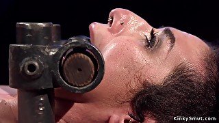 Huge juggs black haired slyt shagged in bondage