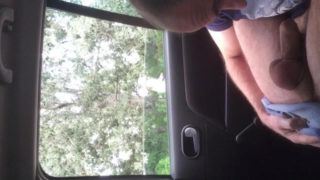 Девки в шоке от увиденного Selfsuck