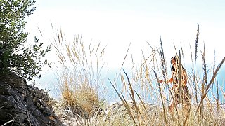 You can't take your eyes off me