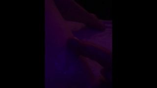 Ejaculation sur la cuisse 