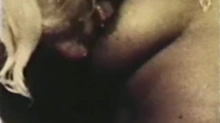 Lesbian Peepshow Loops 627 70s and 80s - Scene 4