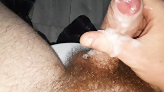 Who wants to join in? (Cumshot all over myself)