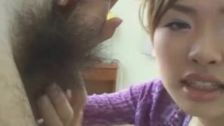 Sexy Asian strokes like wild!