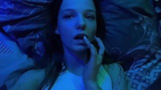 Beauty masturbates her pussy.