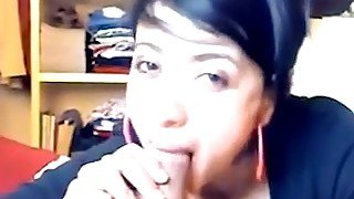 Thirsty Turkish girlfriend sucking my dick deepthroat