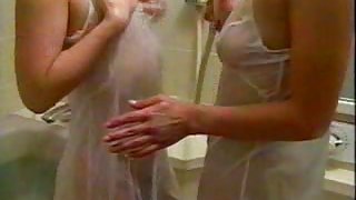 Hot Japanese dykes sharing one dildo with cunts