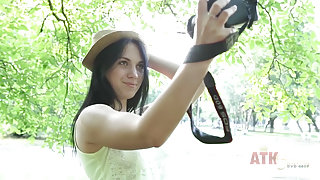 Viki in Masturbation Movie - AmKingdom