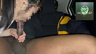 CAR アジア人の妻が車の中で私にBJをくれます