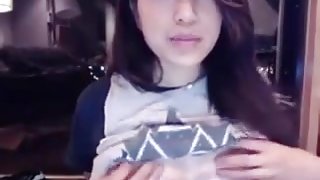 Very Cute Asian college girl college girl broadcasting