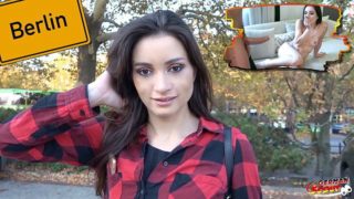 GERMAN SCOUT - VALENTINA IN BERLIN BEI STRASSEN CASTING DIREKT GEFICKT