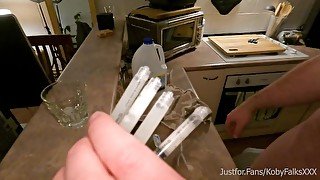 Muscle bear Koby Falks breeds Sam Brownell with the help of loads from strangers