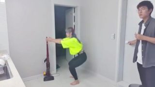 When your stepsister is a Twitch streamer..