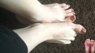 red holographic toes worship