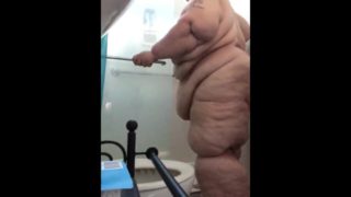 Ssbbw taking a Shower