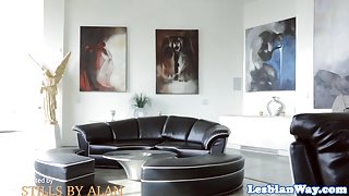 Stepmom licks lesbian babe before scissoring