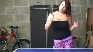 Cycatka playing tennis