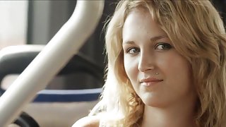 Lina Turkama,Miina Koponen in Elokuu (2011)